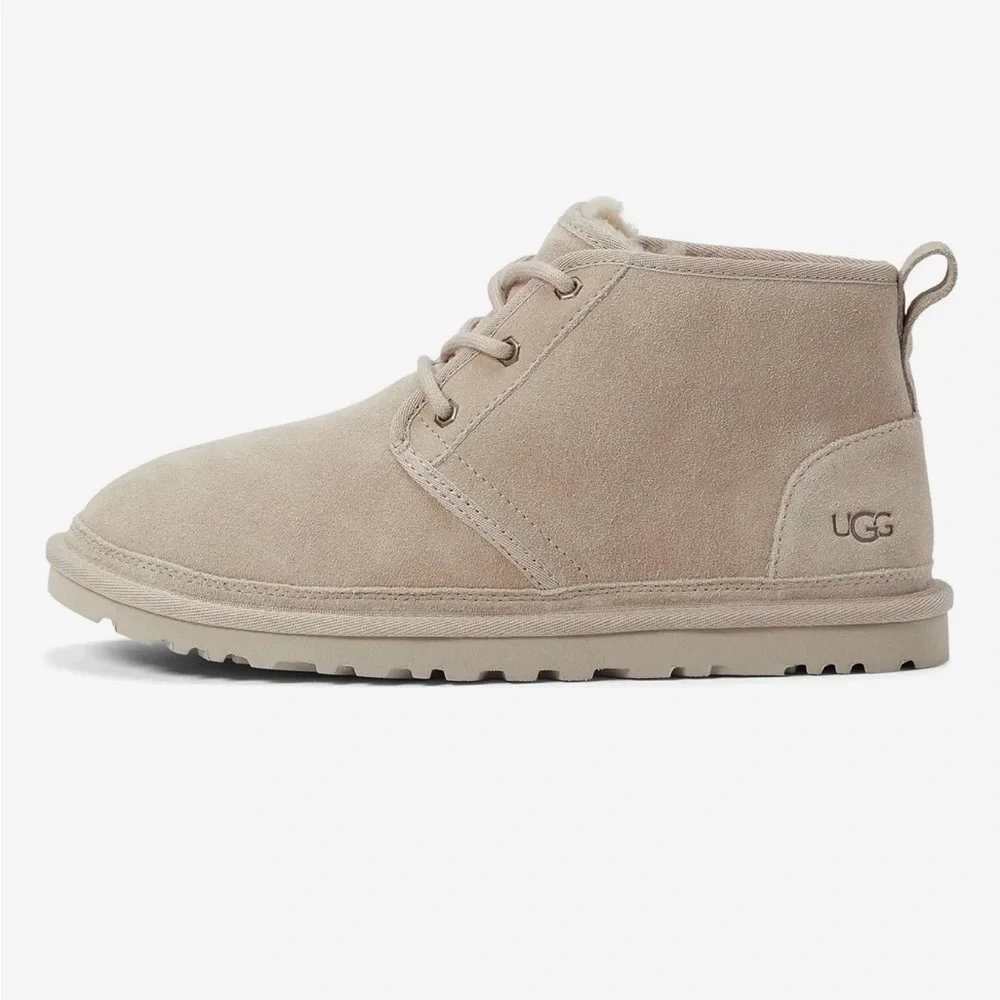 UGG Neumel Men’s size 10 NWOT